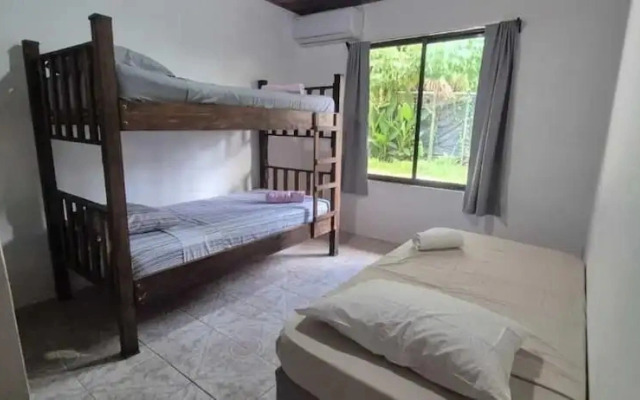 Abacaxi Hostel