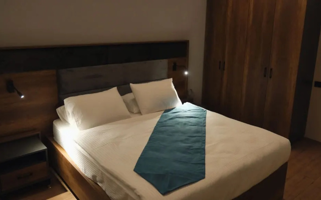 Expo Garden Hotel