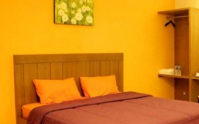 Nirvana Guest House at Wahid Hasyim