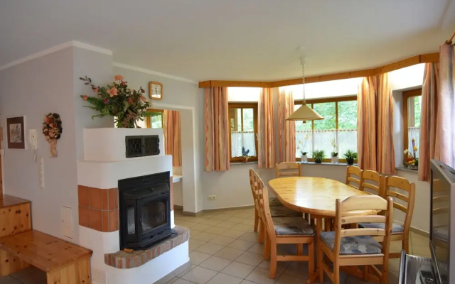 Serene Holiday Home in Bischofsmais Bavaria near Forest