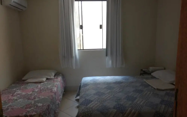 Hostel Le Monde