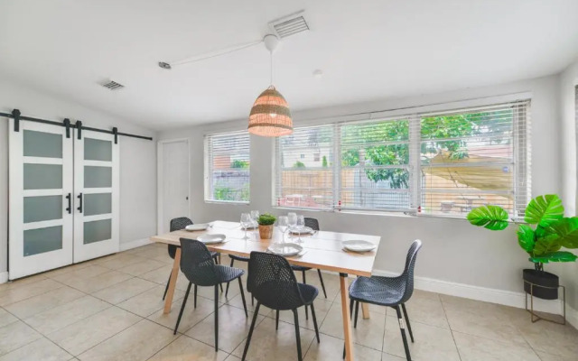 Amazing 3BR House 5 minutes from Marlins Park