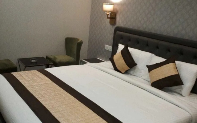 Hotel Ramson Crown