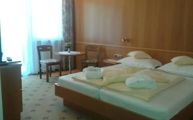 Hotel Olympia
