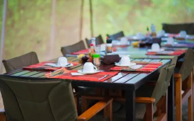 Queen Elizabeth Bush Lodge
