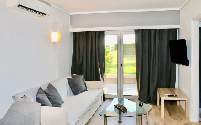 Beachside Retreat in Glyfada