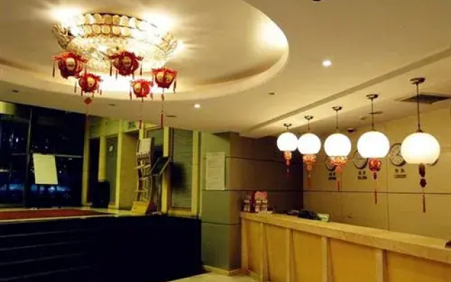 Shanghai Lakeside Holiday Inn Hotel