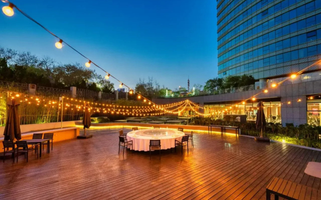 Qingdao Haiyi Sailing Hotel