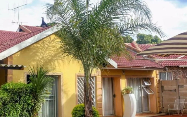 Lecawi Guest House