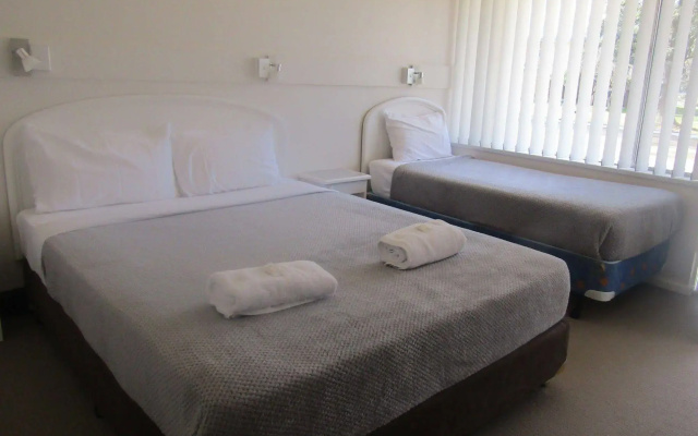 Allonville Motel
