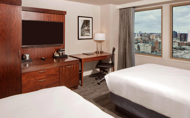 Hilton Philadelphia at Penn's Landing