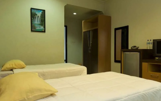 Estate Hotel