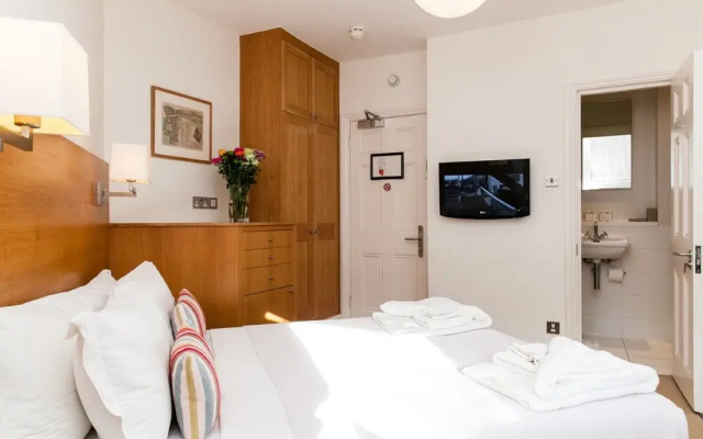 Blueprint Apartments-No 5 Doughty Street