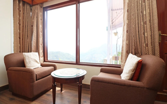 OYO 13608 Home Grand View Suite Shoghi