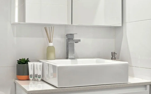 Elegant 2 Bedroom Terrace in Premium Condition