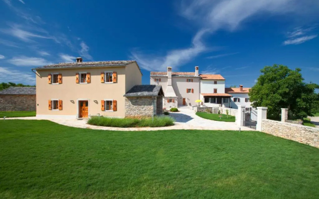 Villa Poropati