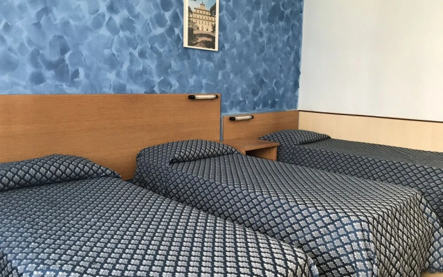 Mini Hotel