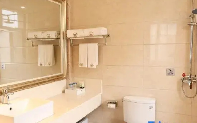 Jiangyu Hotel (Urumqi Baishang Plaza)