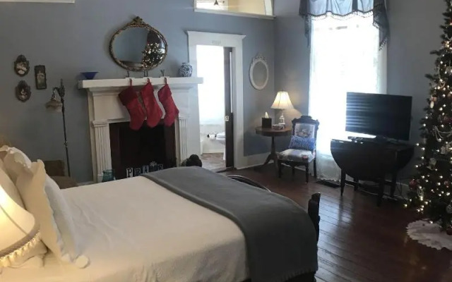 Kennedy Manor B&B