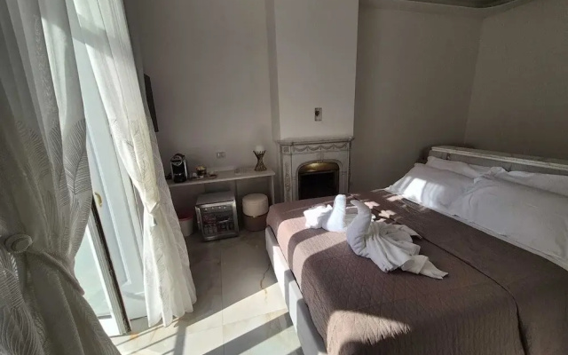 Arco Boutique Rooms