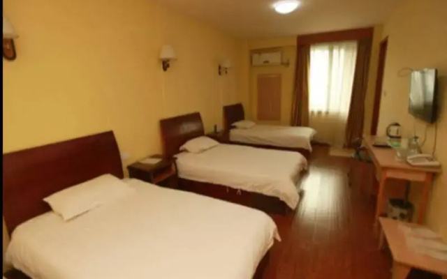 Zheng Fu Cao Tang Dcent Inn