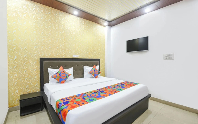 Fabhotel Mb Residency