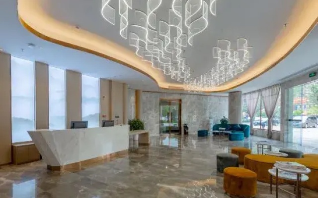 Zhuhai Binhui Bay Hotel (Jinan University)