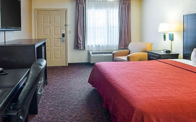 Quality Inn Magnolia