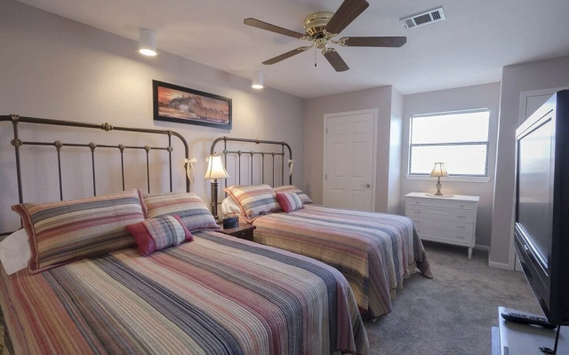 Perfectly On Pointe 3 Bedroom Condo by Redawning