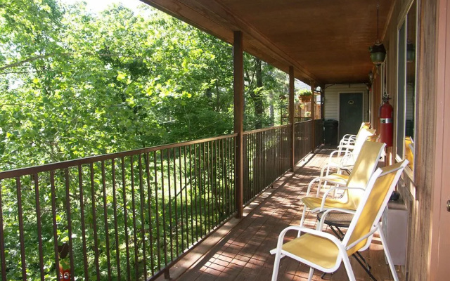 The Lookout Lodge