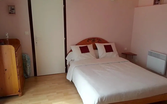Chambres dHôtes Au Grillon Dort