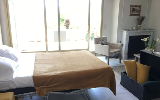 Apartment Borromees