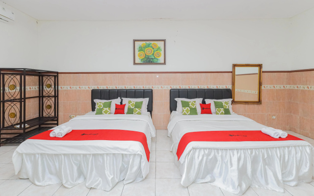 RedDoorz Syariah at Mojosari