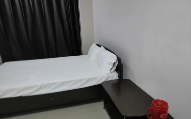 SPOT ON 80927 Hotel Sourav Plaza