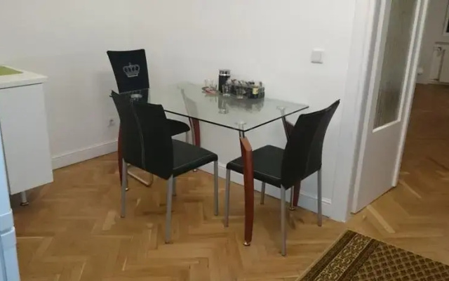 Panoramic Flat