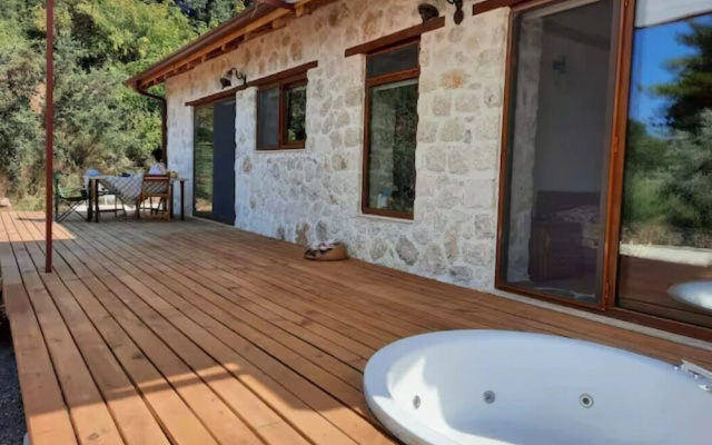 Частный дом Olympos Stone House