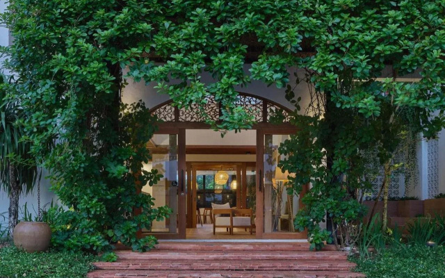 The Motifs Eco Hotel