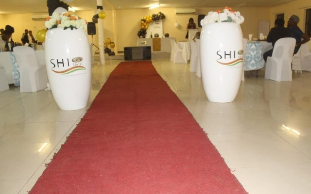 SHI Hotel