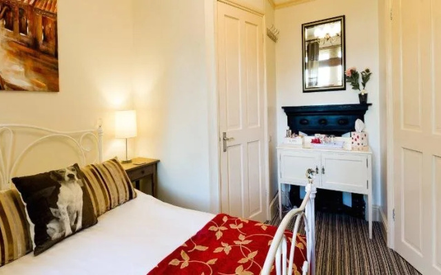 Knoll Hill Farm, The Place To Stay