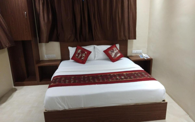 Hotel Rishi International