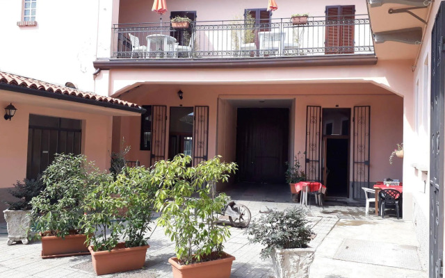 La Corte Del Poeta