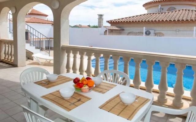 Villa Kikidona