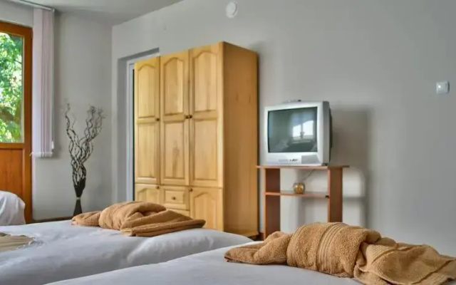 Dariya Guest House
