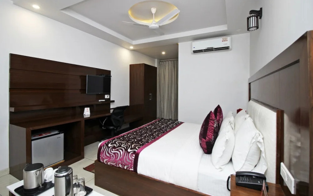 OYO 9451 Hotel Prem Ratna