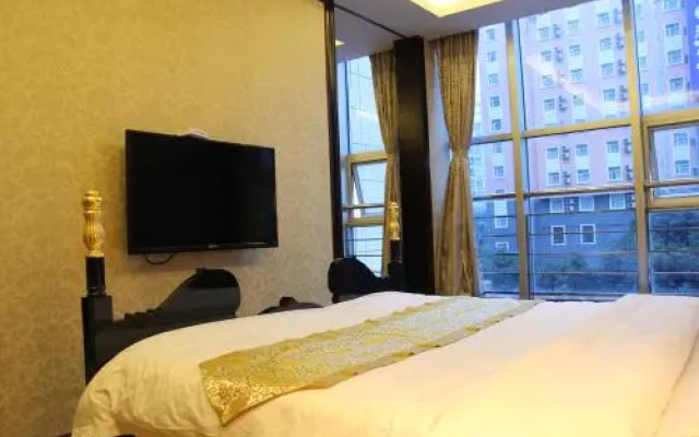 Xiamen Alice Theme Hotel