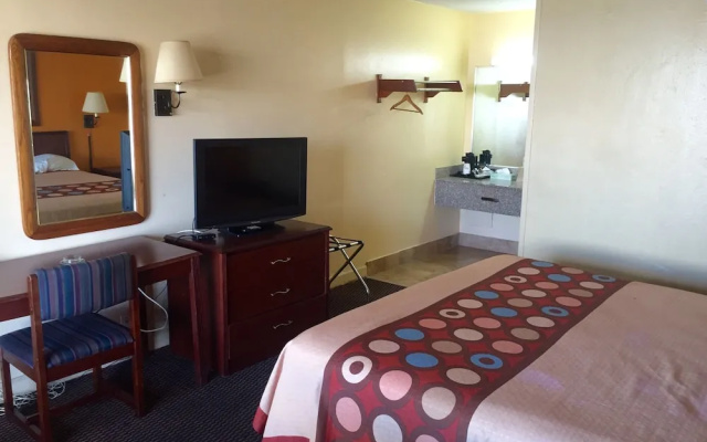 Budget Inn