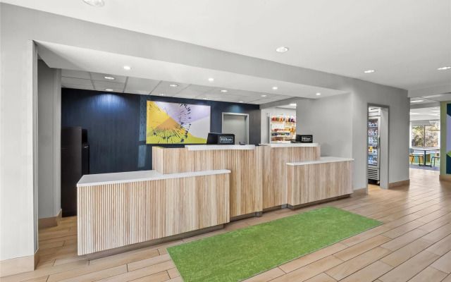 Spark by Hilton Macon North