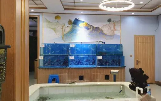 Jingpohu Tianyuange Restaurant