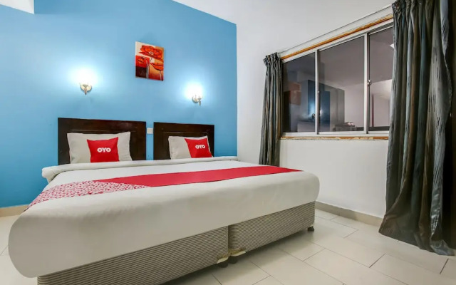OYO 89571 Eco Palace Hotel