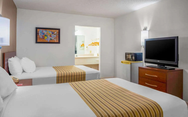 Econo Lodge Crystal River
